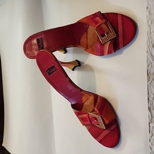 Melian bright mules. Look at that heel! Size 37 (6-6.5) Made in Spain